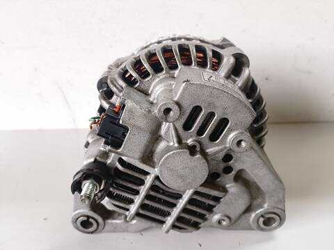 Foto 3ª: Alternador Mazda 5 2.0 CRTD ACTIVE 81KW) 110CV (2005)