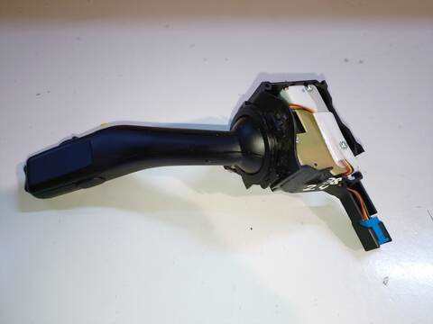 Foto 2ª: Mando Multifuncion Seat Leon SPORT 1.9 TDI 105CV (2005)