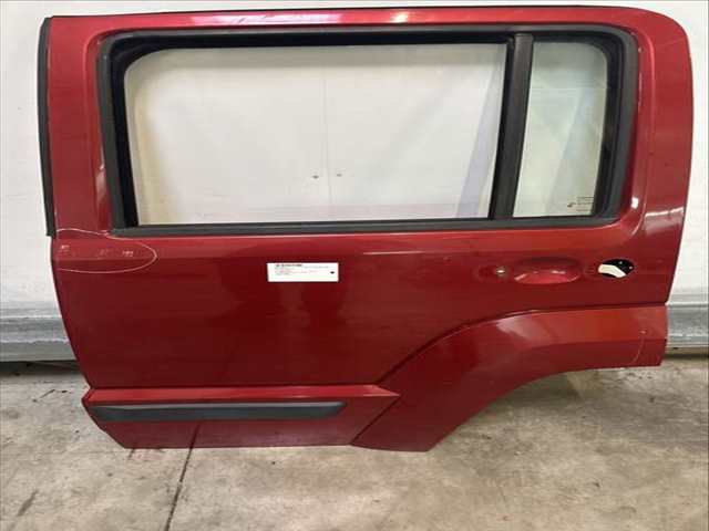 Puerta Trasera Izquierda Jeep Cherokee 177 CV 130KW