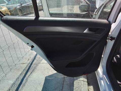 Tapizados Cartoneras Volkswagen Golf 1.6 TDI DPF 105CV 77KW