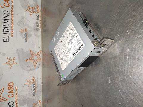 Foto 4ª: Sistema Audio Radio CD Renault Megane ZEN BERLINA 110CV 81KW IV BERLINA 5P [K9K G6] (2017)