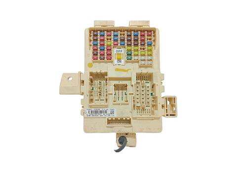 Caja Reles Fusibles Hyundai Tucson KOSMO 2WD 177CV