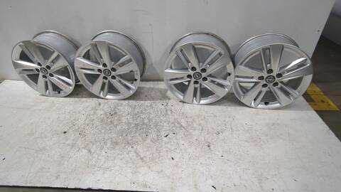 Foto 3ª: Juego LLantas Opel Grandland OPEL 2020 131CV 96KW (2021)