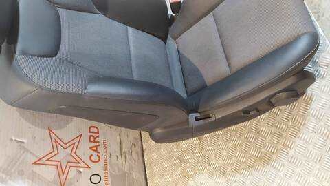 Foto 3ª: Asiento Delantero Derecho Mercedes Clase C 160 211CV 155KW FAMILIAR (2007)