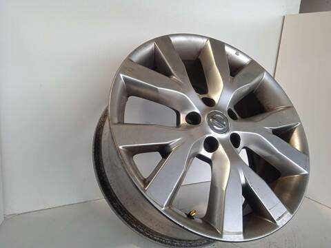 Foto 3ª: LLanta Aleacion Nissan Murano EXECUTIVE 256CV 188KW [VQ35DE] (2010)