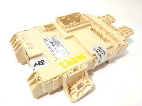 Foto 3ª: Caja Reles Fusibles Hyundai Ioniq HYBRID 141CV 104KW [G4LE] (2017)