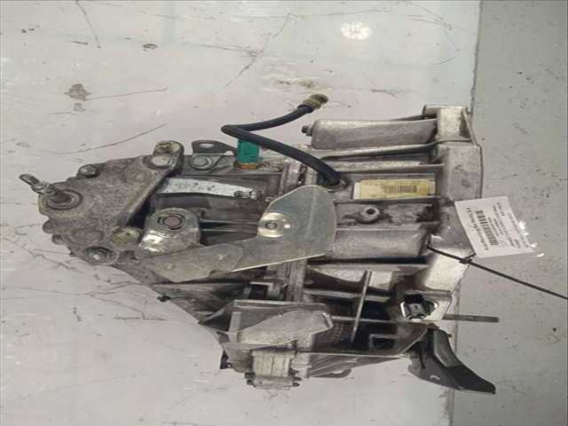 Foto 3ª: Caja Cambios Renault Clio 1.5 DCI DIESEL 106CV 78KW (2006)