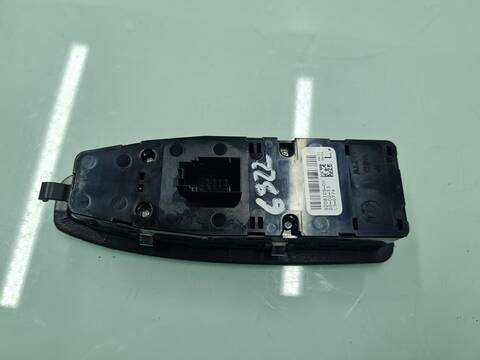 Foto 4ª: Botonera Elevalunas Bmw Serie 3 315 316D 116CV 85KW [N47D20C] (2013)