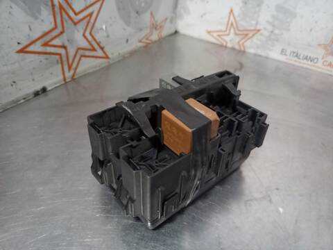 Foto 2ª: Caja Reles Fusibles Citroen Berlingo CONTRLOL M 102CV 75KW FURGON [YHT] (2022)