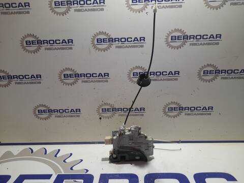 Foto 3ª: Cerradura Puerta Delantera Derecha Seat Exeo 2.0 TDI BERLINA 143CV 105KW [CAGA] (2009)