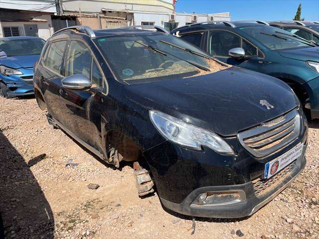 Foto 2ª: Puerta Delantera Derecha Peugeot 2008 1.2 G 110cv [HN01] (2015)