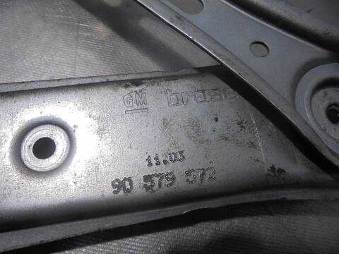 Foto 4ª: Elevalunas Eléctrico Delantero Derecho Opel Zafira BLUE LINE 101CV 74KW [Y20DTH] (2004)