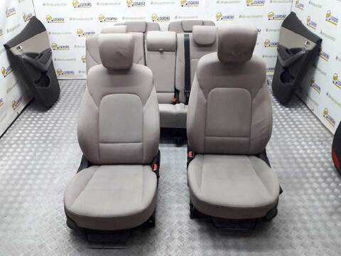 Foto 2ª: Juego Asientos Completos Hyundai Santa Fe 2.0 CRDI 150CV [D4HA] (2012)