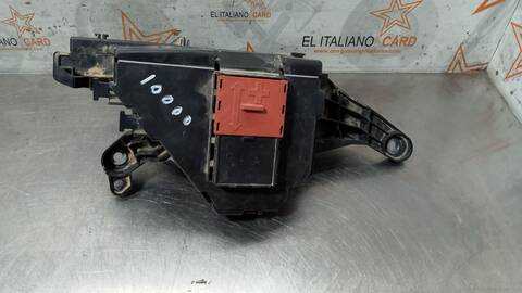 Caja Reles Fusibles Mercedes Clase E 180 E 220 D 213.004) 194CV 143KW