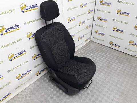 Foto 2ª: Asiento Delantero Derecho Mercedes Citan 1.5 CDI 90CV [607951] (2012)