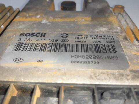 Foto 3ª: Centralita Motor ECU Renault Trafic 69CV 51KW CAJA CERRADA (2004)