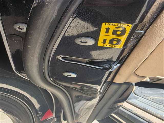 Foto 1ª: Cerradura Puerta Trasera Izquierda Land Rover Range TD6 HSE 177CV 130KW (2002)