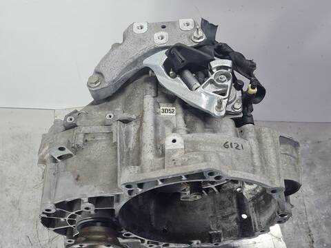 Foto 2ª: Caja Cambios Volkswagen Passat 2.0 TDI BERLINA 140CV 103KW [CBA] (2010)