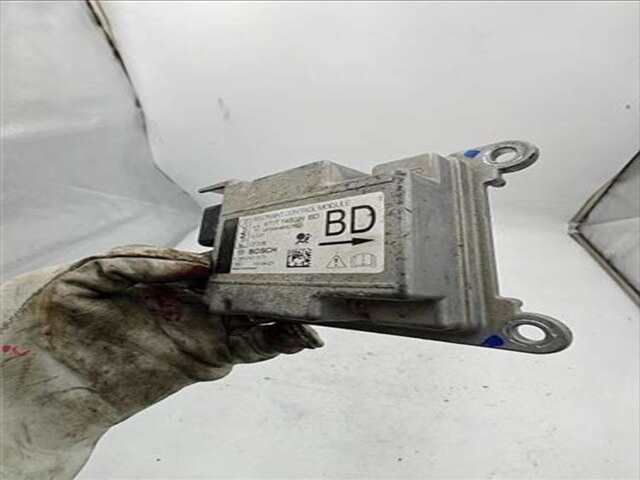 Foto 3ª: Centralita Airbag Ford Transit 1.8 FURGÓN FT 200S (2006- ) [1.8 LTR. - 66 KW TDCI CAT] CONNECT (TC7)(2002 _) [R3PA]