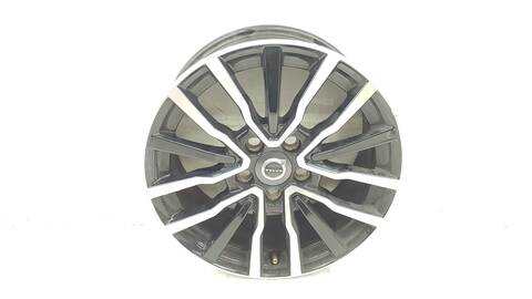LLanta Aleacion Volvo V40 MOMENTUM