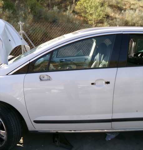 Puerta Delantera Izquierda Peugeot 3008 1.6 HDI 2013-2016