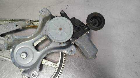 Foto 2ª: Elevalunas Eléctrico Delantero Derecho Toyota Rav4 EXECUTIVE 150CV 110KW [2AD] (2011)