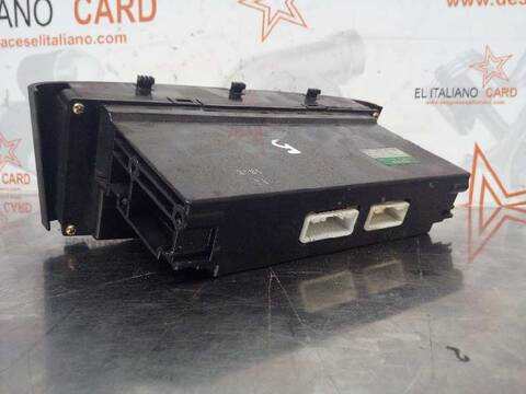 Foto 2ª: Mando Calefacción A. A. Toyota Avensis 2.0 D4-D EXECUTIVE SEDAN 4-PTAS) BERLINA 116CV 85KW [1CDFTV] (2003)