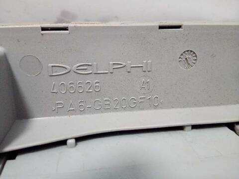 Foto 3ª: Caja Reles Fusibles Lancia Delta STEEL 105CV 77KW [944A3000] (2011)