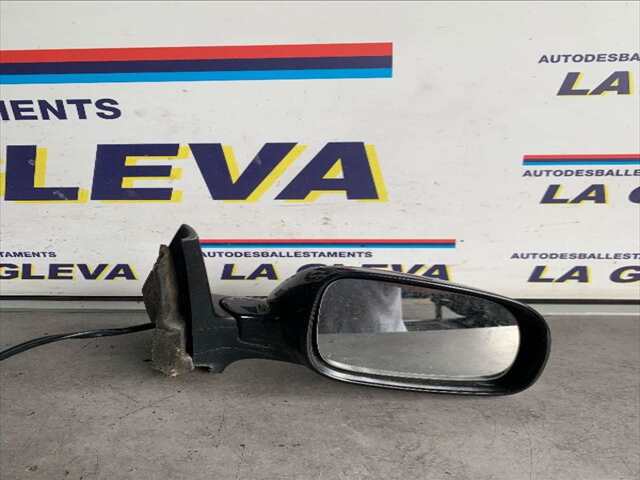 Retrovisor Derecho Volkswagen Golf 1.8 TURBO 150CV