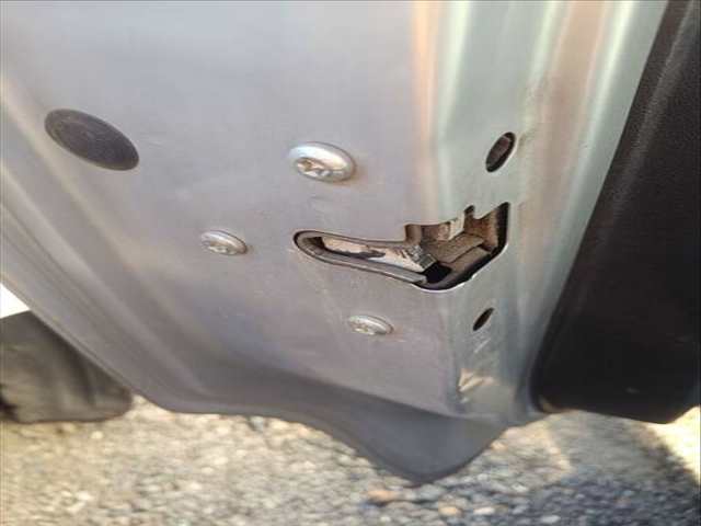 Cerradura Puerta Trasera Izquierda Opel Corsa SELECTIVE 75CV 55KW