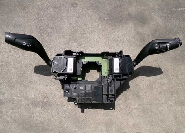 Mando Multifuncion Ford Focus 1.6 G 2011-2014
