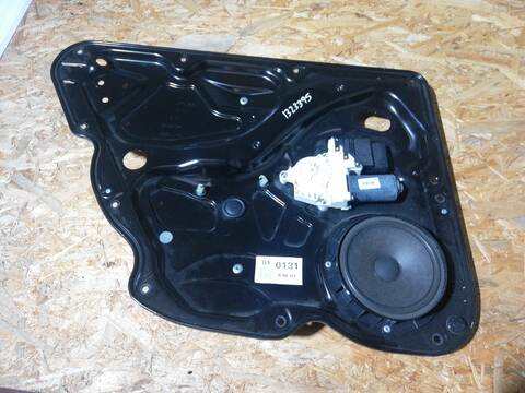 Elevalunas Manual Trasero Izquierdo Volkswagen Passat BKC