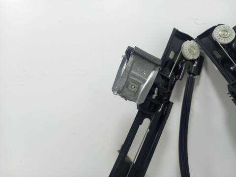 Foto 3ª: Elevalunas Eléctrico Delantero Derecho Seat Ibiza CJZ (2015)