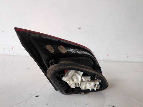 Foto 3ª: Piloto Trasero Derecho Opel Astra COSMO 1.7 16V CDTI 125CV (2009)