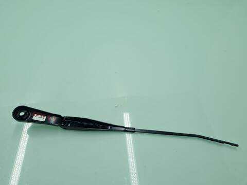 Foto 3ª: Brazo Limpia Delantero Derecho Bmw Serie 1 114 M135I XDRIVE 306CV 225KW [B48E] (2022)