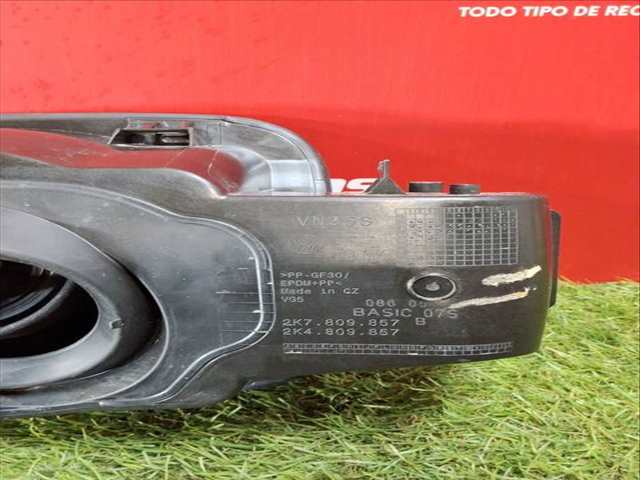 Foto 3ª: Tapa Exterior Combustible Ford Tourneo 1.5 ACTIVE [1 5 LTR. - 84 KW ECOBOOST CAT] 114CV [DPB] (2023)