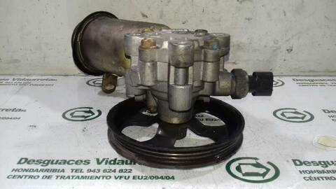 Foto 2ª: Bomba de Direccion Toyota Yaris 1.3 16V CAT 86CV 63KW [2NZFE] (2002)