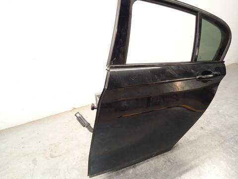 Foto 2ª: Puerta Trasera Izquierda Bmw Serie 1 116 D F20) [B37D15A] (2018)