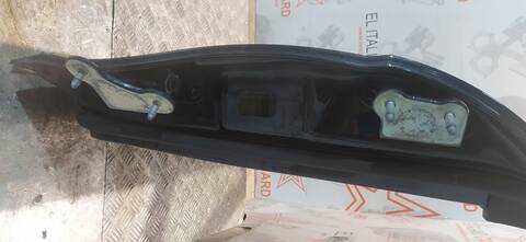 Foto 4ª: Puerta Trasera Derecha Mercedes Clase C 160 C 220 CDI BLUEEFFICIENCY 204.002) 170CV 125KW [651911] (2012)