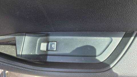 Botonera Elevalunas Skoda Superb ACTIVE 150CV 110KW