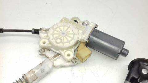 Foto 2ª: Elevalunas Eléctrico Delantero Izquierdo Mercedes Clase S 220 200 COMPRESSOR 171.442) 163CV 120KW [271944] (2004)