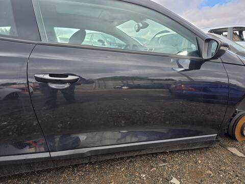 Puerta Delantera Derecha Volkswagen Scirocco 2.0 TDI 103KW) LIM. EDITION 140CV
