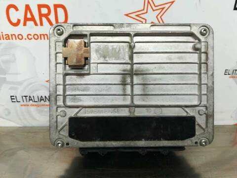 Foto 3ª: Centralita Motor ECU Volkswagen Golf BERLINA 90CV 66KW (1997)