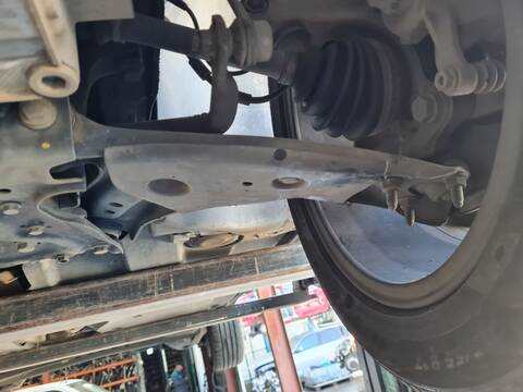 Brazo Suspension Delantero Izquierdo Volkswagen T-Roc 2.0 TDI 150CV 110KW