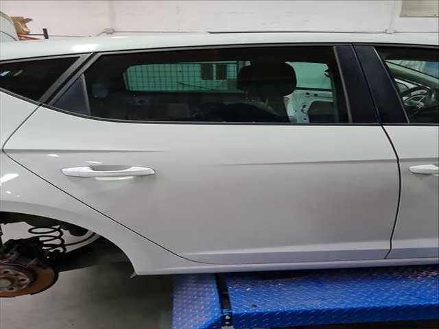 Puerta Trasera Derecha Seat Leon 2.0 TDI 150CV 110KW