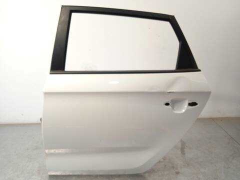 Puerta Trasera Izquierda Kia Carens 1.7 CRDI 116CV 85KW
