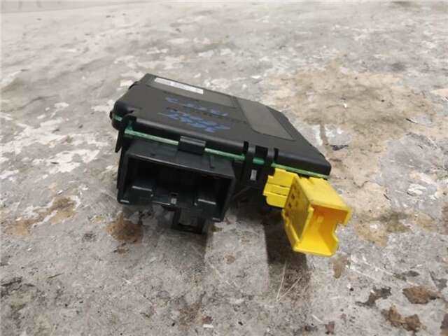 Foto 2ª: Centralita Motor ECU Seat Leon 1.9 ERENCE [1.9 LTR. - 77 KW TDI] [BXE]