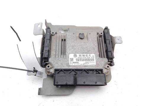 Centralita Motor ECU Volkswagen Caddy 1.9 TDI