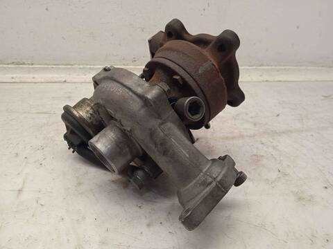 Foto 3ª: Turbocompresor Citroen C3 1.4 HDI 68CV 50KW [8HX] (2004)