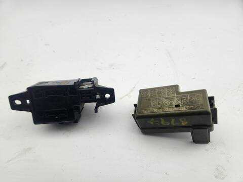 Foto 2ª: Caja Reles Fusibles Suzuki Jimny TECHO METALICO JLX 80CV 59KW [G13BB] (1998)